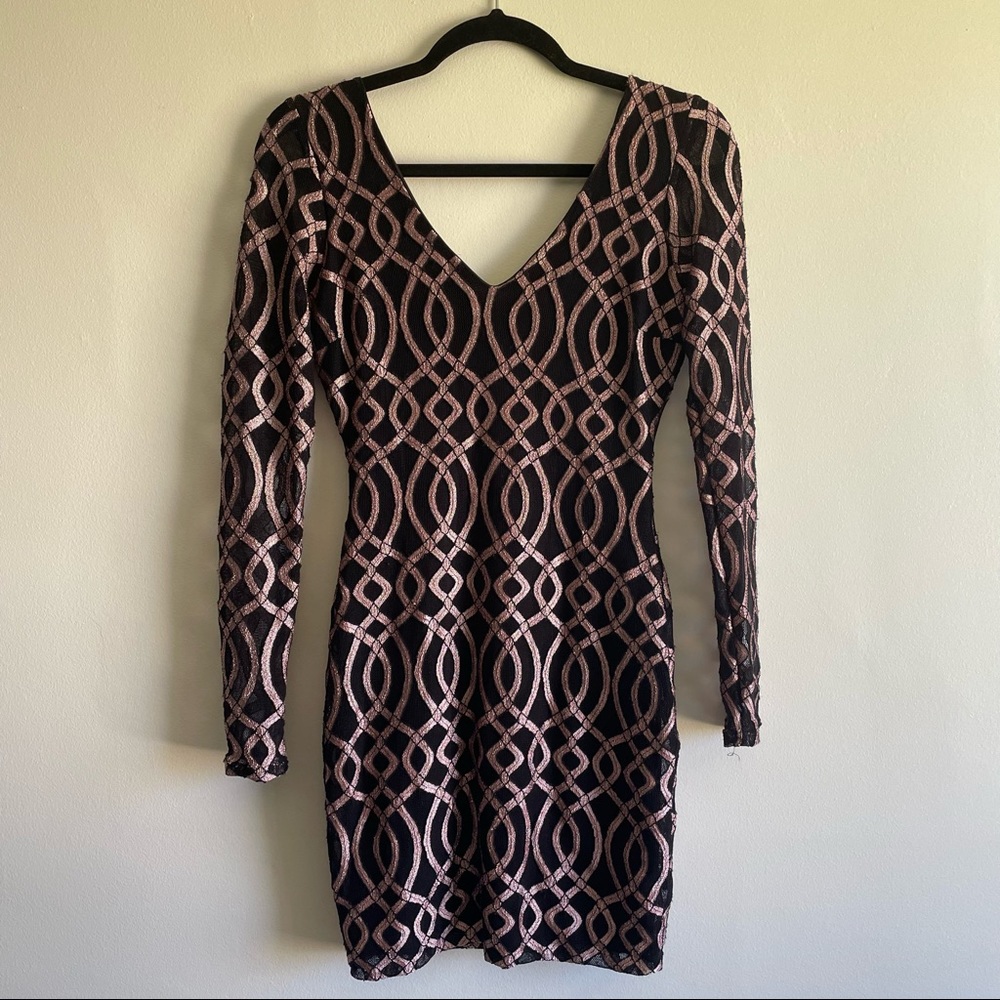 Charlotte Russe Body-Con V-Neck Mini Dress size small